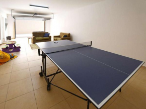 Elegant Albufeira Villa Villa Julialva Platinum 3 Bedrooms Games Room Great Pool Area, Pêra
